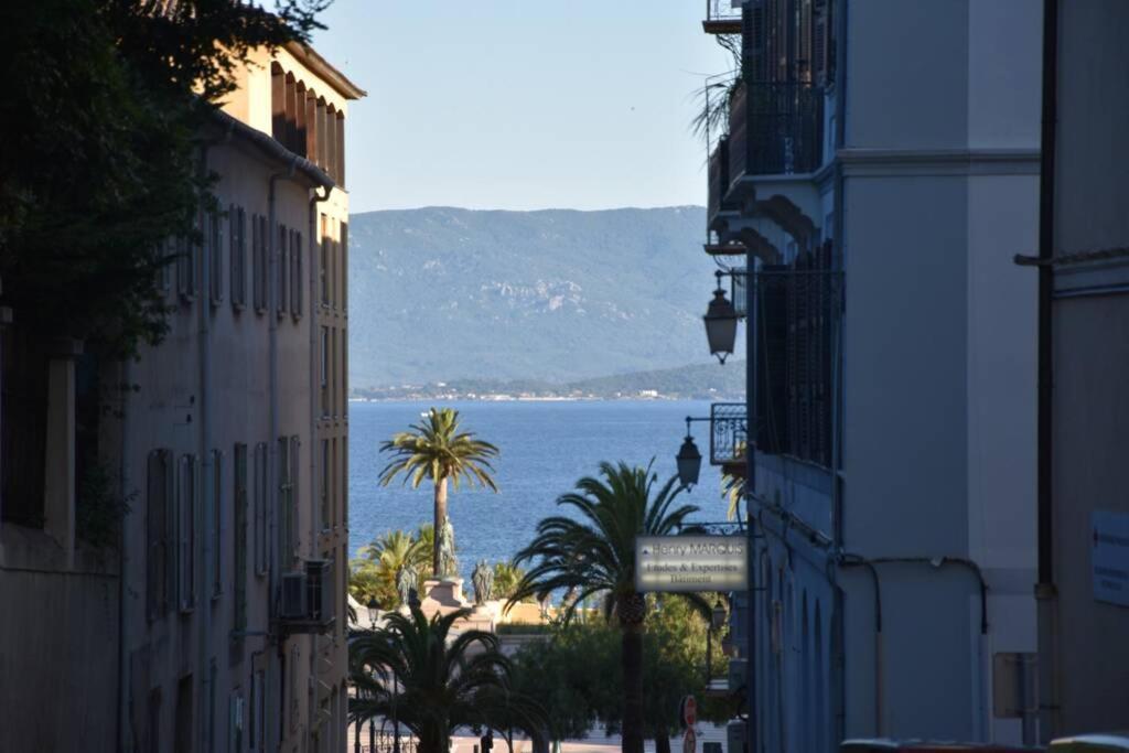 Appartement Plein De Charme - Ajaccio Hyper Centre Exterior foto